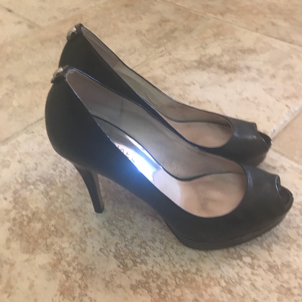 Michael Michael Kors Black Pumps